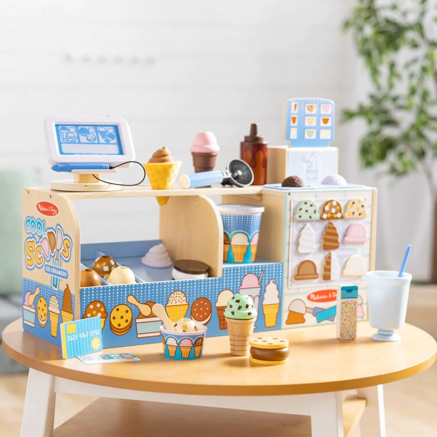 Melissa & Doug - Melissa & Doug Cool Scoops Ice Cream Ice Creamery Counter - Playful Panda