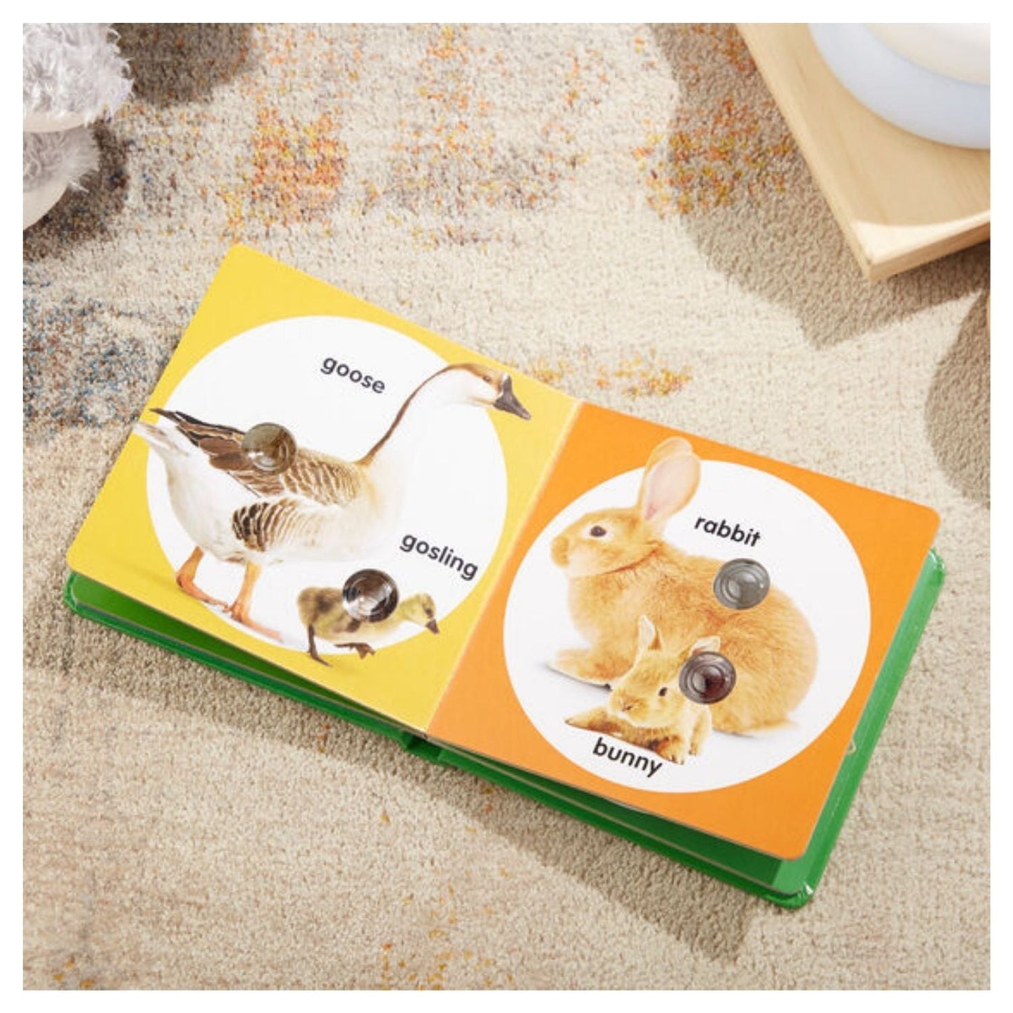 Melissa & Doug - Melissa & Doug Poke-A-Dot: Farm Animal Families - Playful Panda